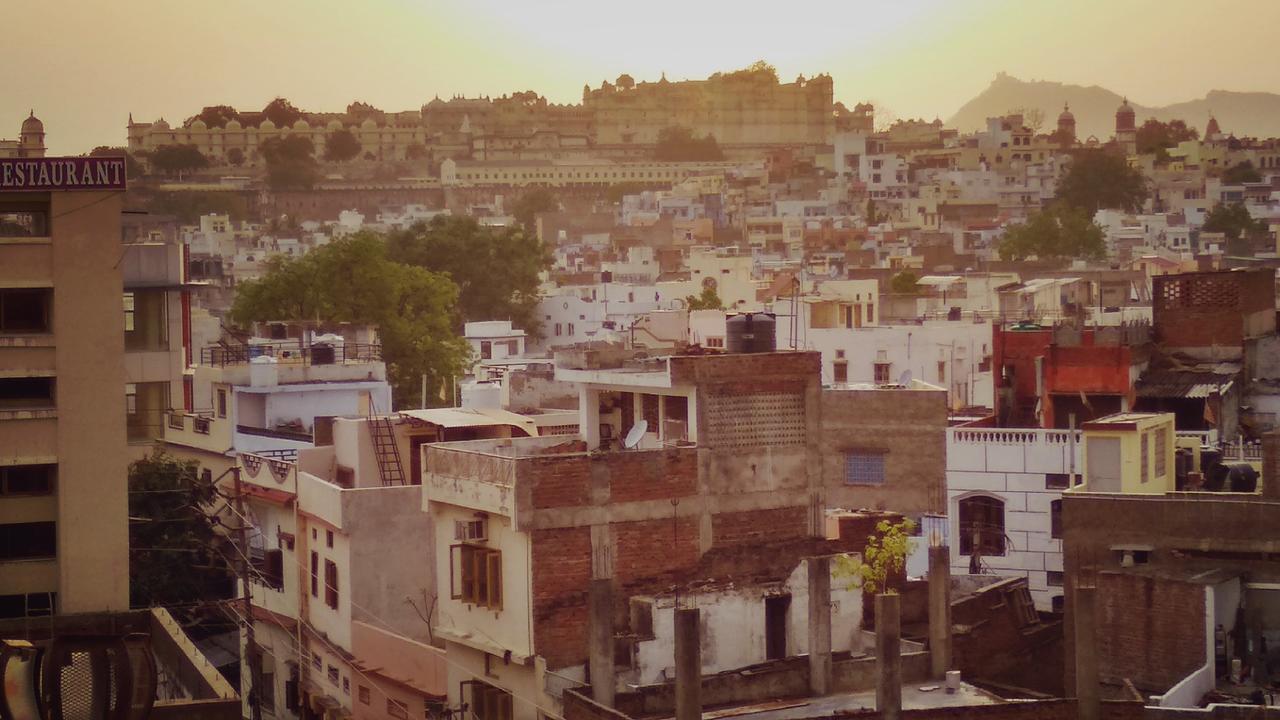 Eltravo - Hostel Udaipur Eksteriør bilde